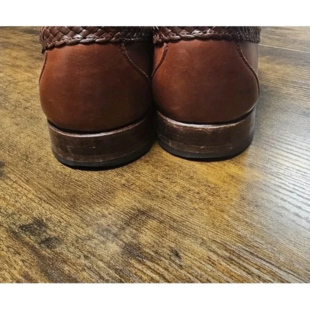 Allen Edmonds color accents